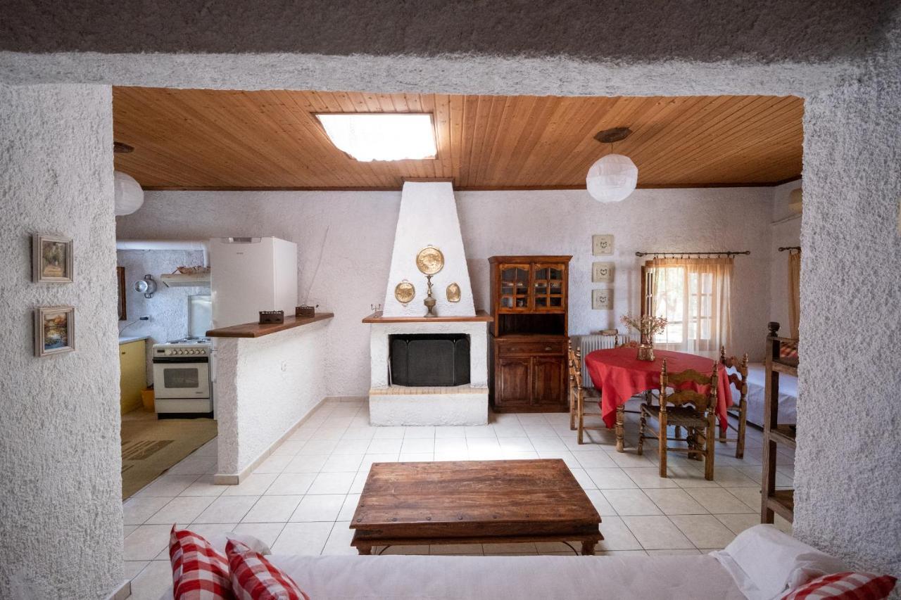 Nagia'S House, Εξοχική Κατοικία Κοντά Στη Θάλασσα! Korakokhórion Buitenkant foto
