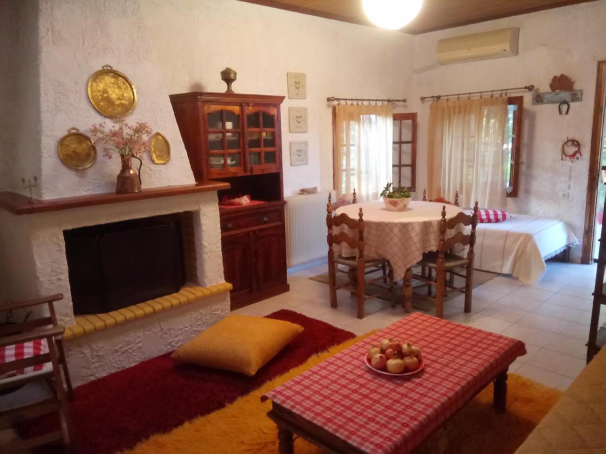 Nagia'S House, Εξοχική Κατοικία Κοντά Στη Θάλασσα! Korakokhórion Buitenkant foto